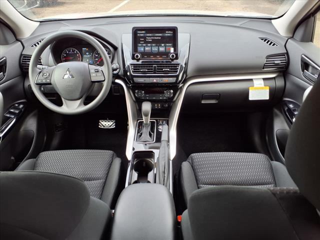 2025 Mitsubishi Eclipse Cross LE