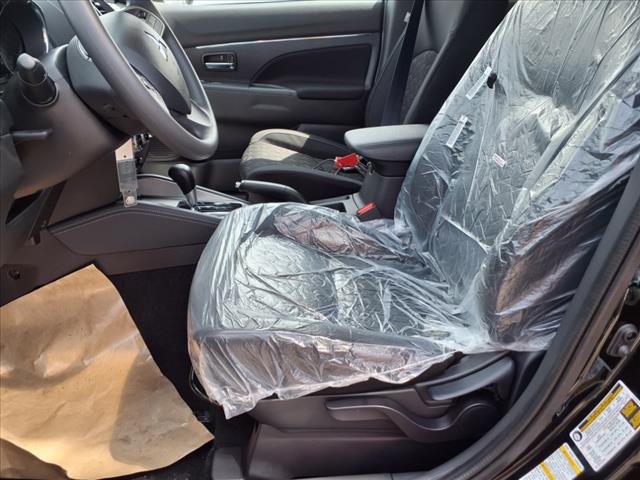 2025 Mitsubishi Outlander Sport ES