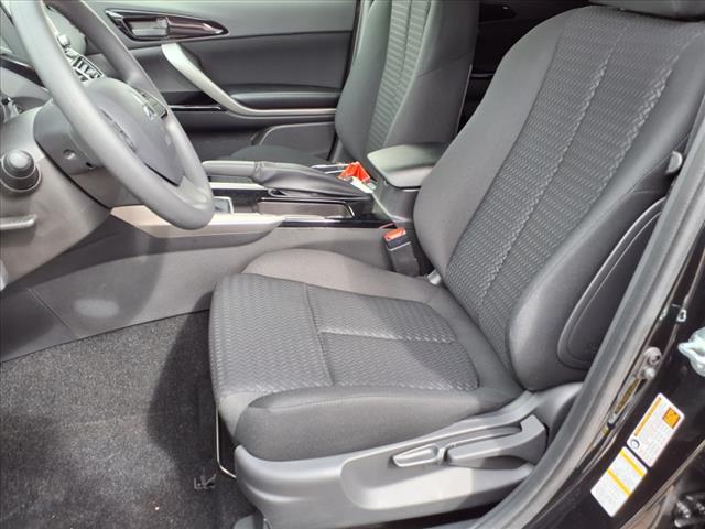 2025 Mitsubishi Eclipse Cross LE