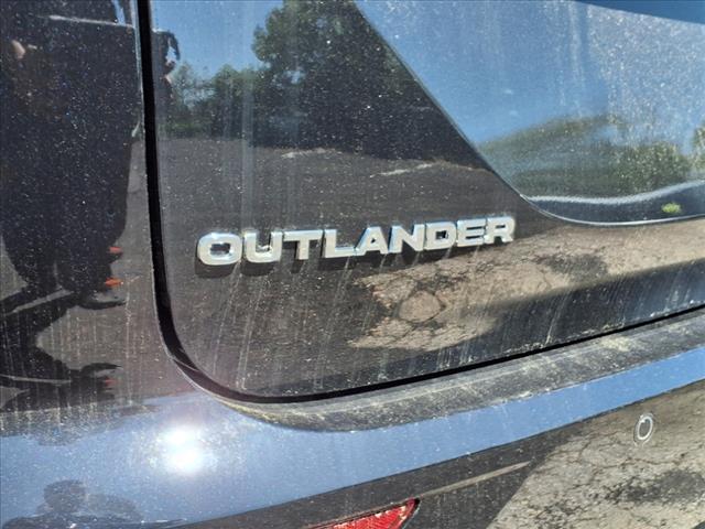 2025 Mitsubishi Outlander PHEV SEL Black Edition