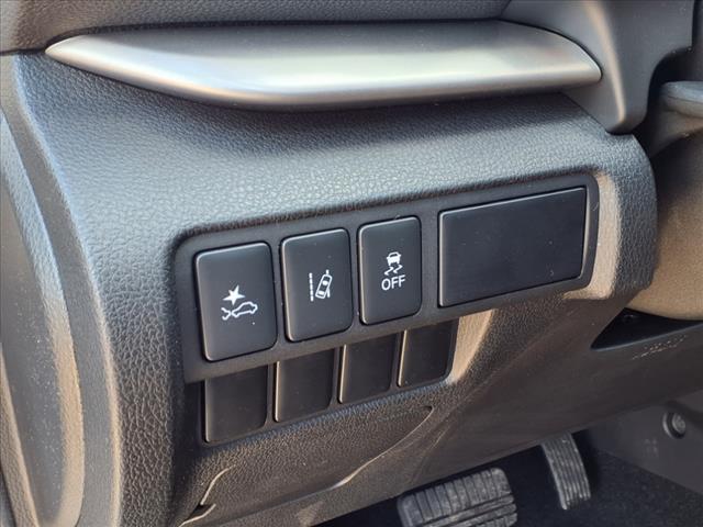 2025 Mitsubishi Eclipse Cross LE