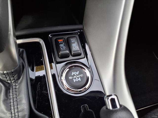2025 Mitsubishi Eclipse Cross LE