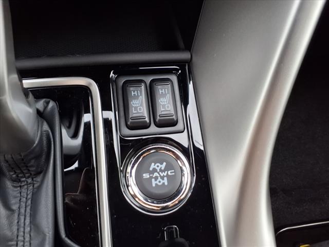 2025 Mitsubishi Eclipse Cross LE
