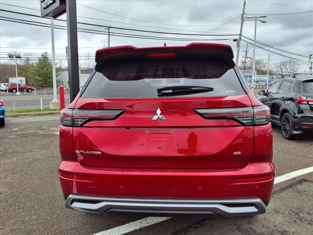 2025 Mitsubishi Outlander SE