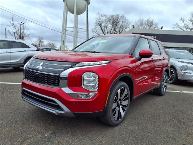 2025 Mitsubishi Outlander SE