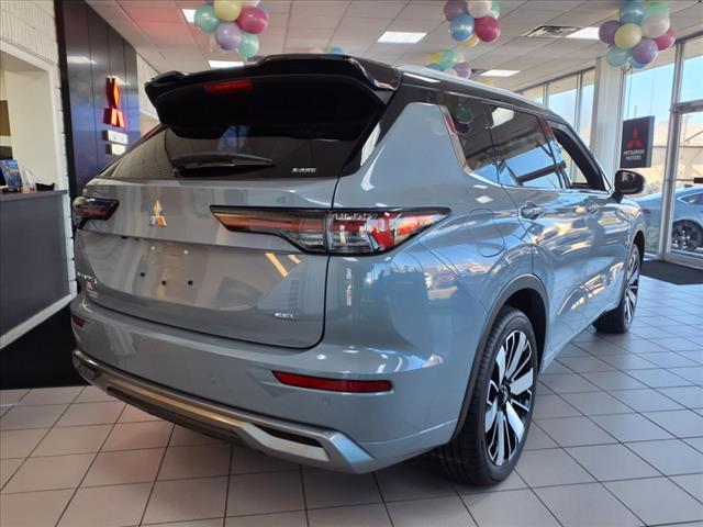 2025 Mitsubishi Outlander SEL