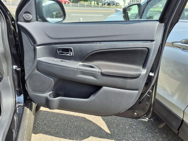 2025 Mitsubishi Outlander Sport ES