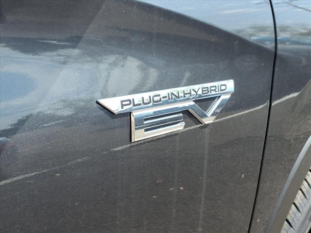2025 Mitsubishi Outlander PHEV SEL Black Edition