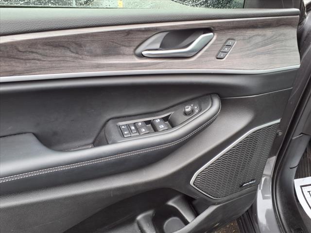 2022 Jeep Grand Cherokee 