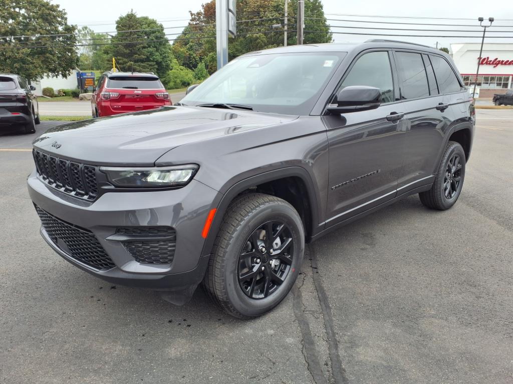 2025 Jeep Grand Cherokee Altitude X