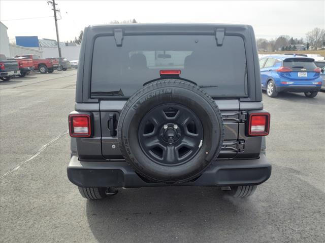 2022 Jeep Wrangler Unlimited Sport