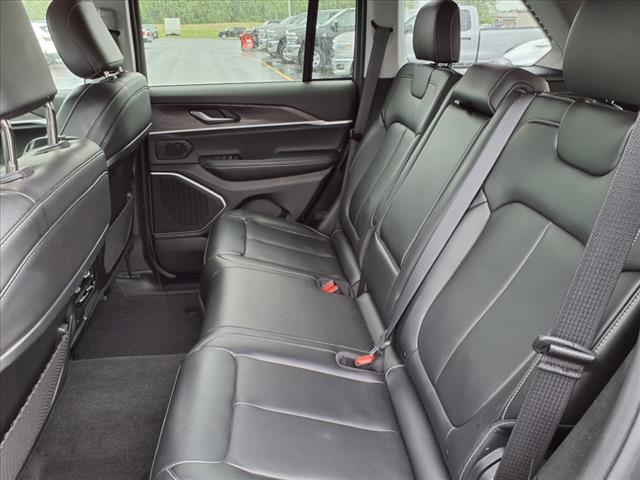 2022 Jeep Grand Cherokee 