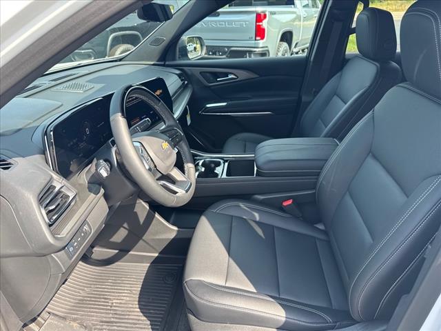 2026 Chevrolet Traverse AWD LT