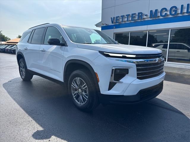 2026 Chevrolet Traverse AWD LT