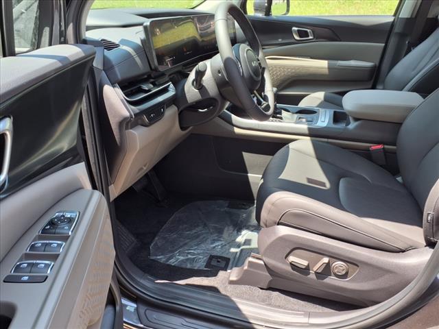 2025 Kia Carnival LXS