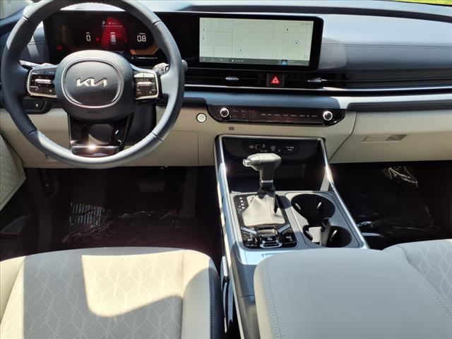 2025 Kia Carnival EX