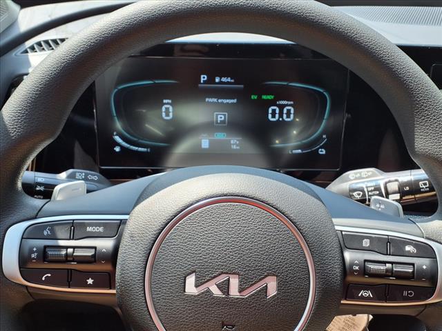 2025 Kia Sportage Hybrid LX