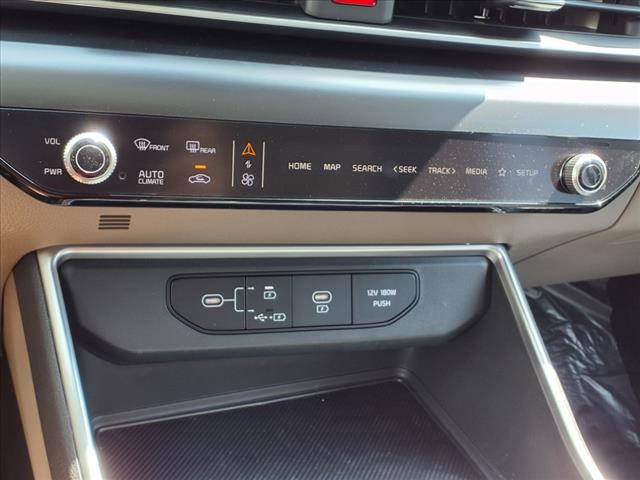 2025 Kia Carnival LXS