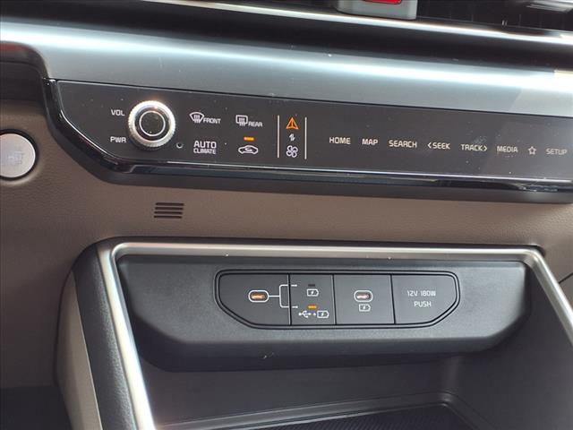 2025 Kia Carnival LXS