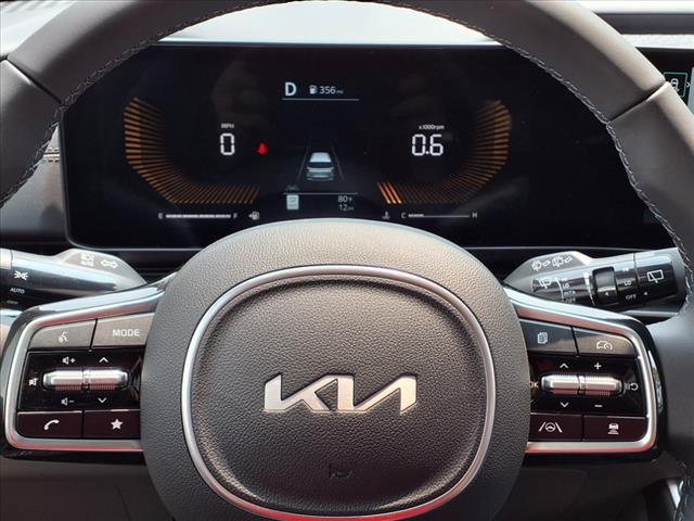 2025 Kia Carnival LXS