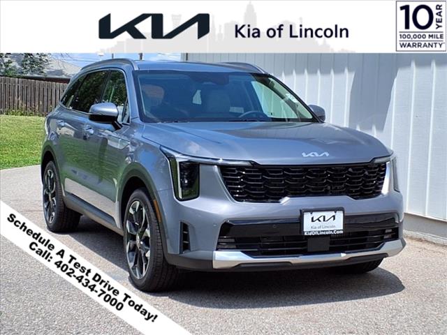 2025 Kia Sorento EX