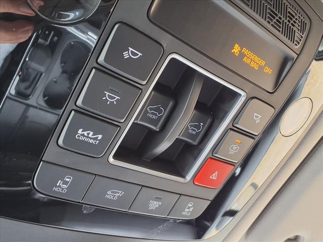 2025 Kia Carnival SX