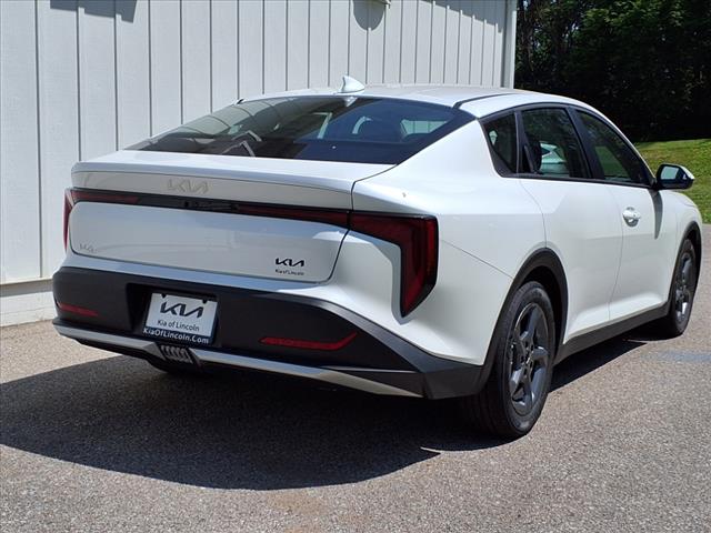 2025 Kia K4 LXS