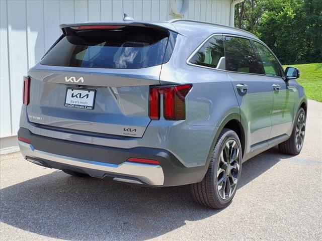 2025 Kia Sorento EX