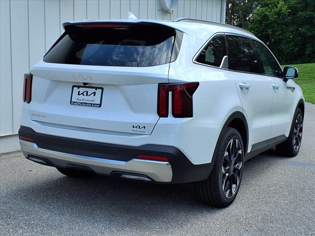 2025 Kia Sorento EX