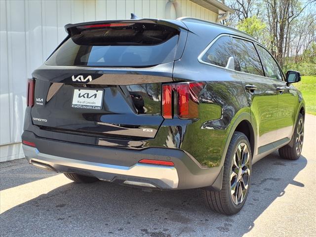2025 Kia Sorento EX
