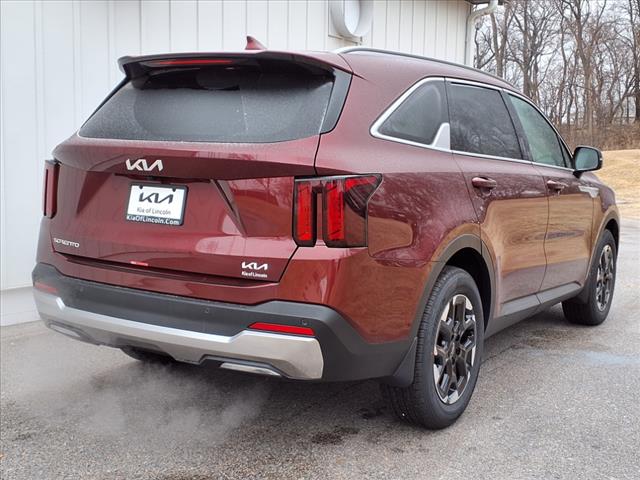2025 Kia Sorento S