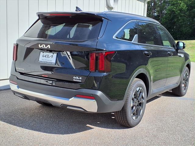 2025 Kia Sorento S