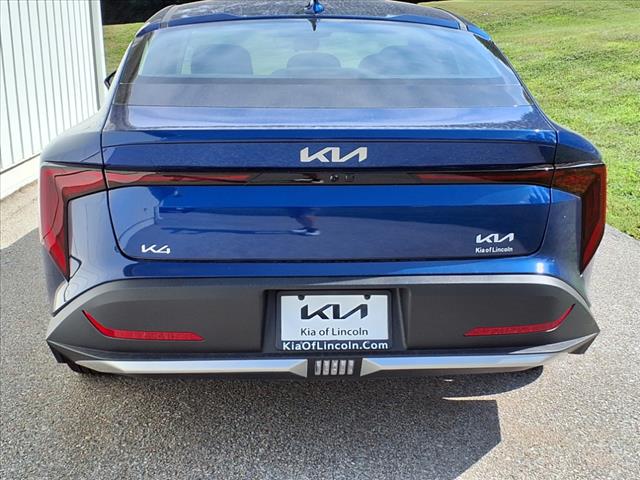 2025 Kia K4 LXS