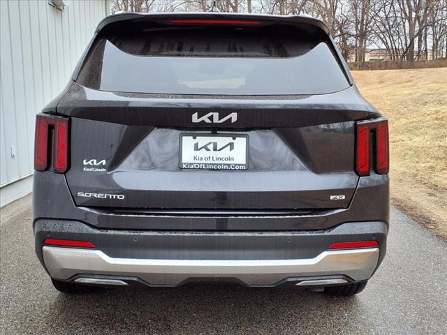 2025 Kia Sorento EX