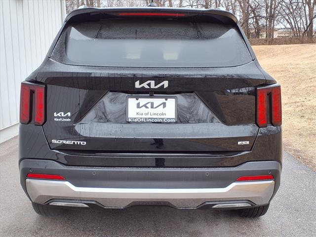 2025 Kia Sorento S
