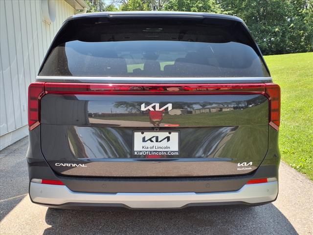 2025 Kia Carnival LXS
