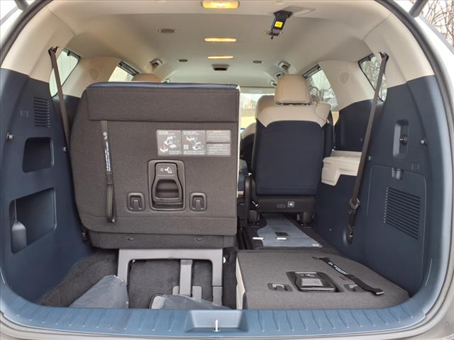 2025 Kia Carnival Hybrid EX