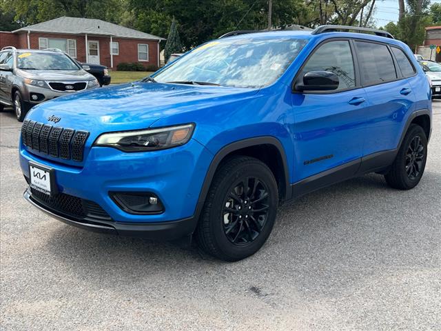 2023 Jeep Cherokee Altitude Lux