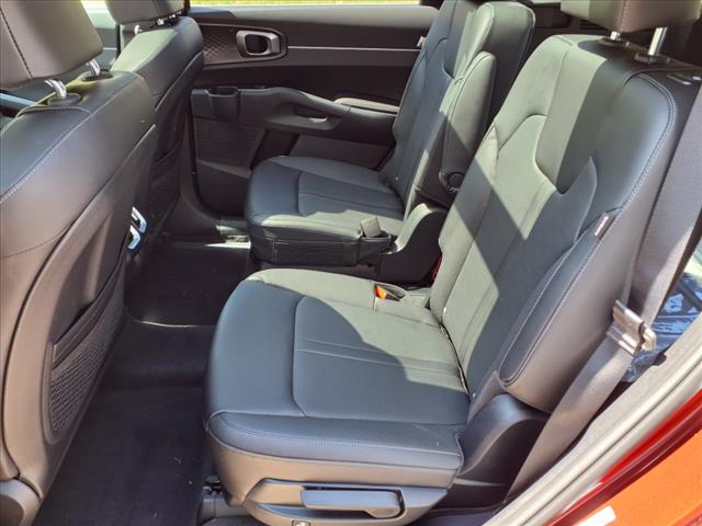 2025 Kia Sorento EX