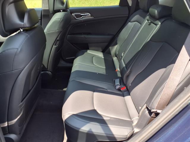 2025 Kia Sportage Hybrid EX