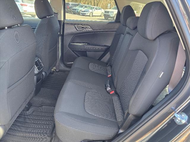 2025 Kia Sportage Hybrid LX