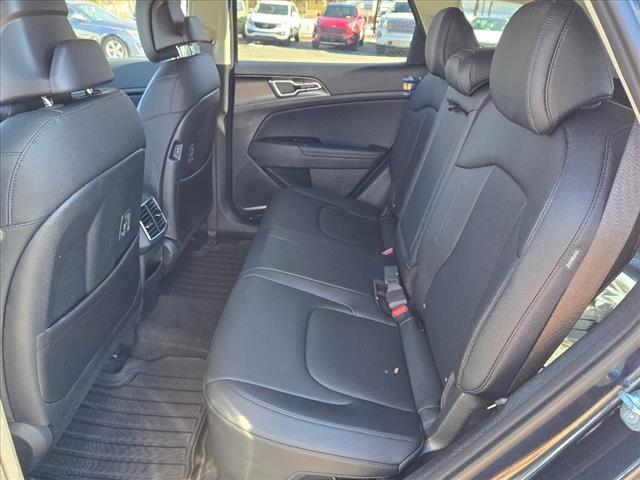 2025 Kia Sportage Hybrid EX