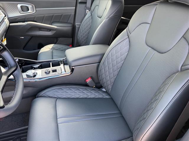 KiaSorento Hybrid10