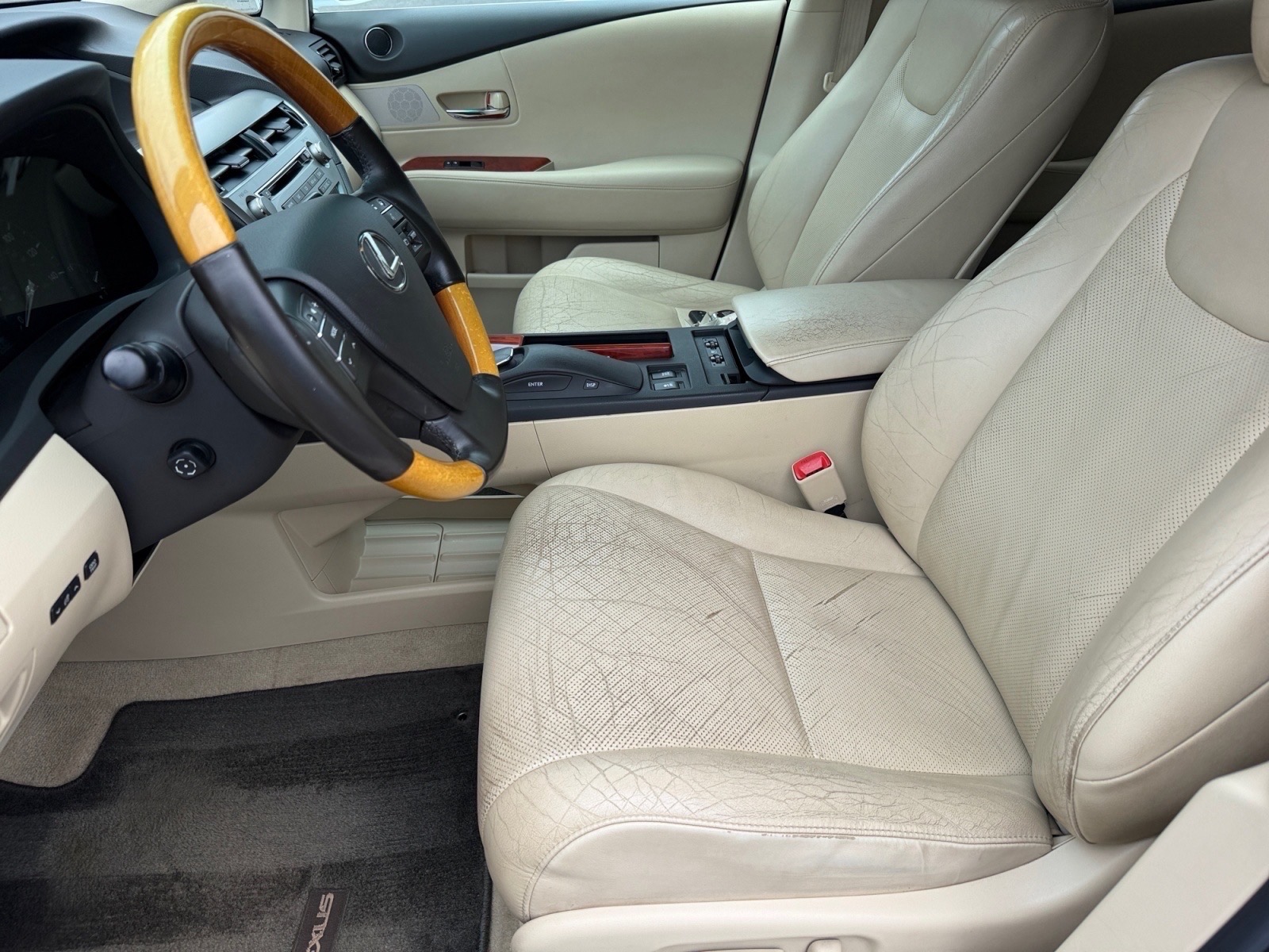 LexusRX 35010