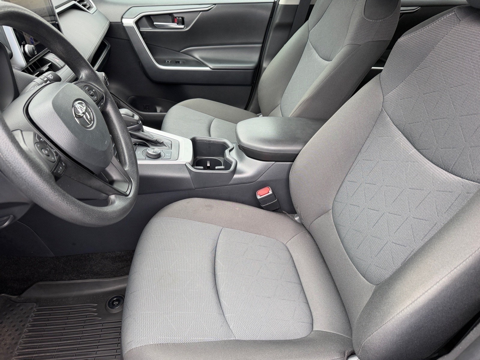 ToyotaRAV4 Hybrid10