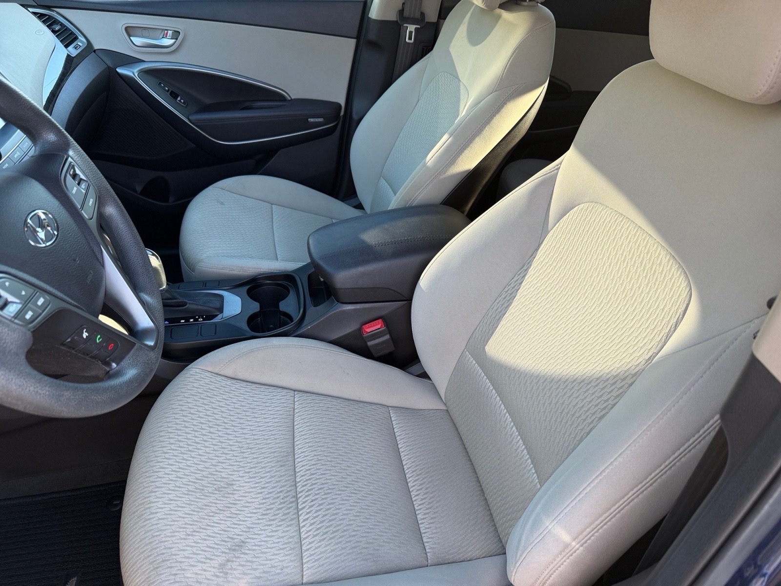 HyundaiSANTA FE Sport10