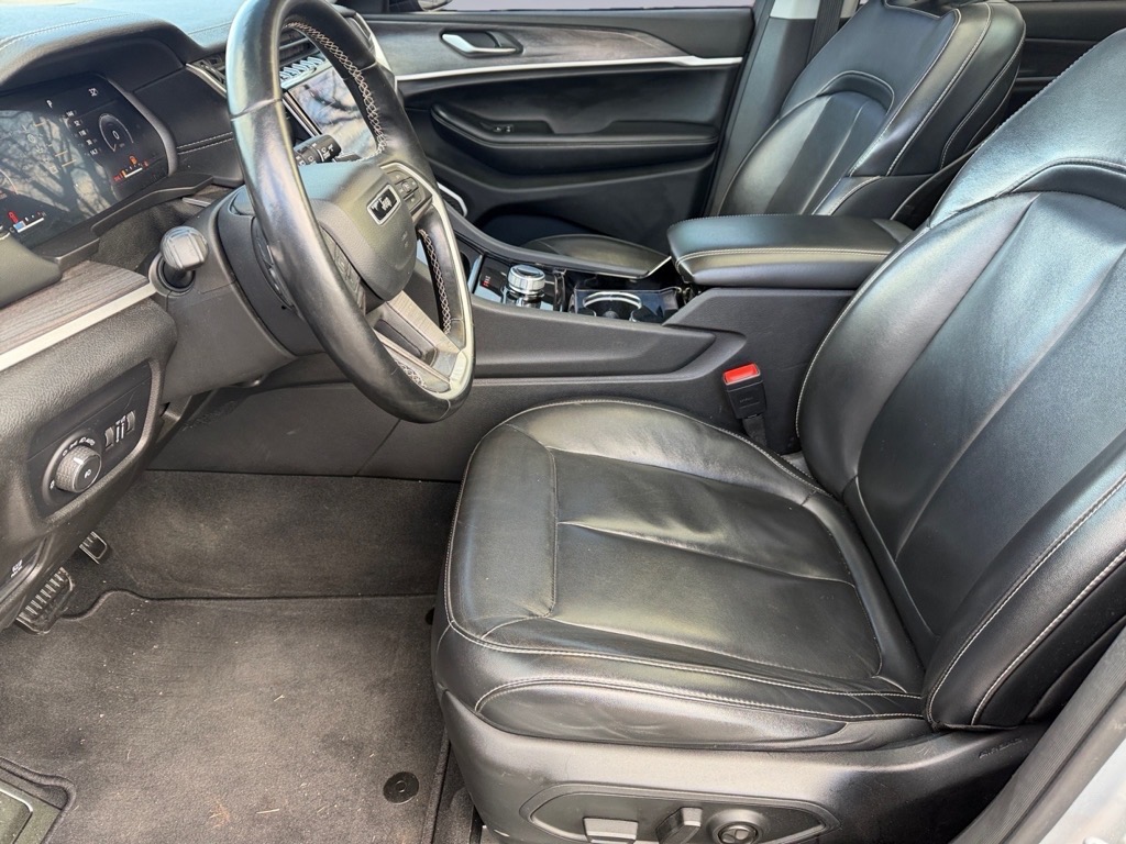 JeepGrand Cherokee L10