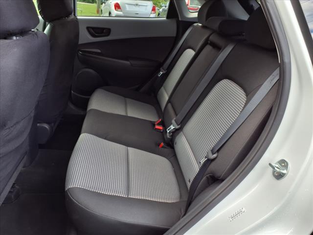 2021 Hyundai KONA SEL Plus