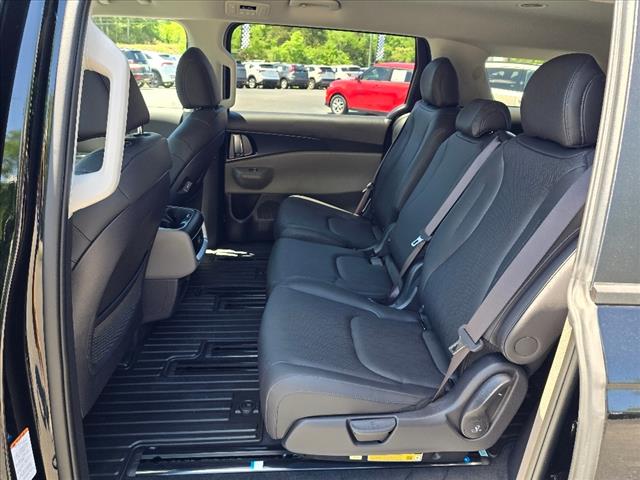 2025 Kia Carnival LXS