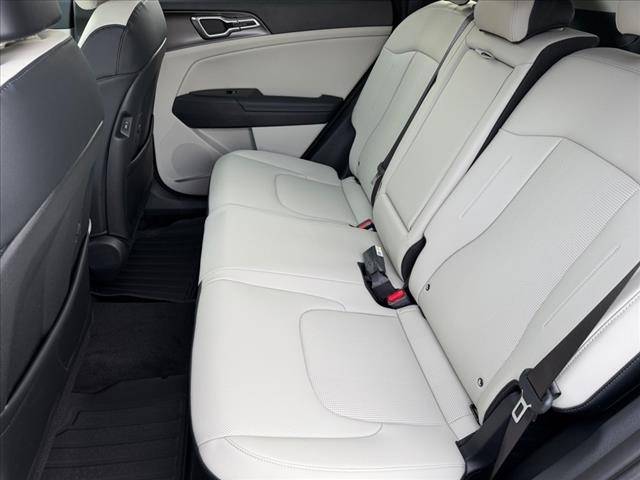 KiaSportage Hybrid11